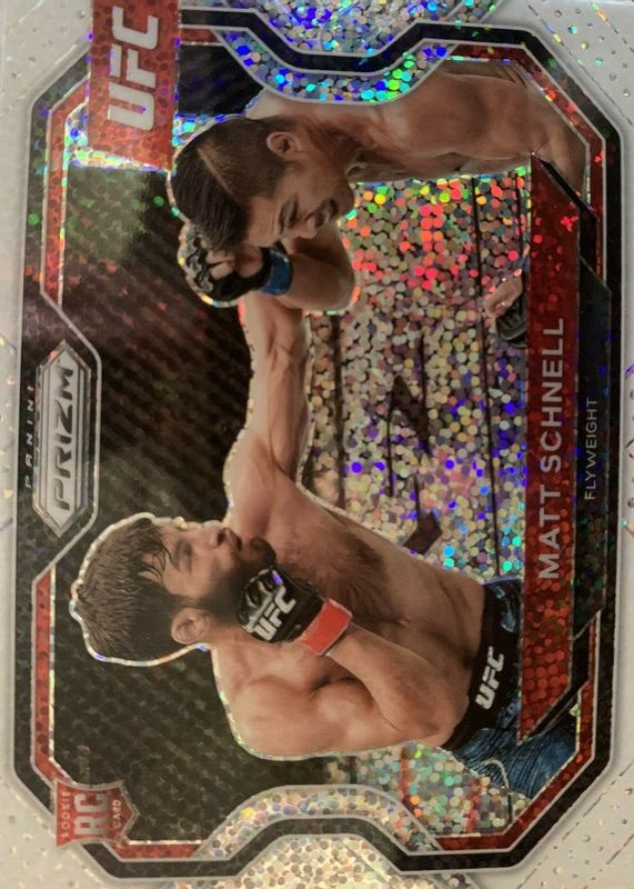 2021 Prizm UFC #109 White Sparkle /(SSP)