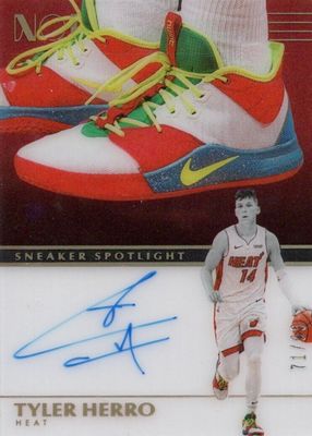 2019 Noir #SNS-TH Sneaker Spotlight Autographs /99