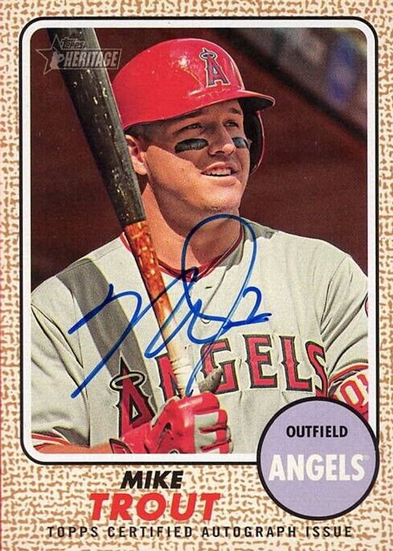 Mike Trout 2017 Topps Heritage High Number #ROA-MT Real One Autographs (Wearing Helmet) SGC 9.5