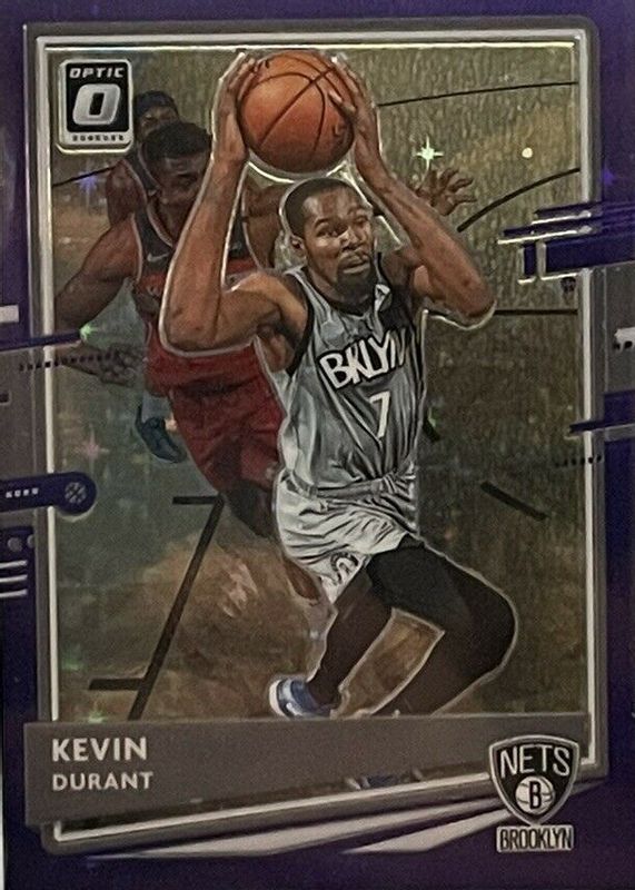 Kevin Durant 2020 Optic #136 FOTL Purple Stars /13 BGS 9