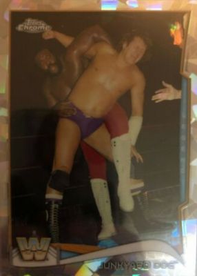 2014 Topps Chrome WWE #103 Atomic Refractor