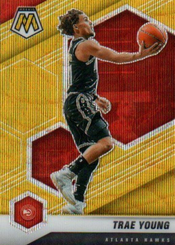 Trae Young 2020 Mosaic #18 Gold Wave RAW