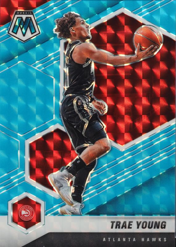 Trae Young 2020 Mosaic #18 Blue Fluorescent /15 RAW