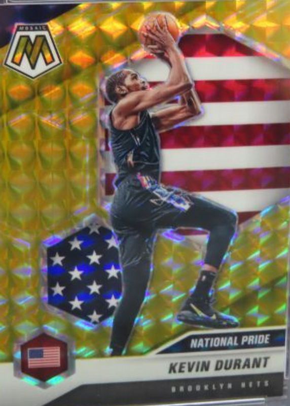 Kevin Durant 2020 Mosaic #248 National Pride - Gold /10 RAW