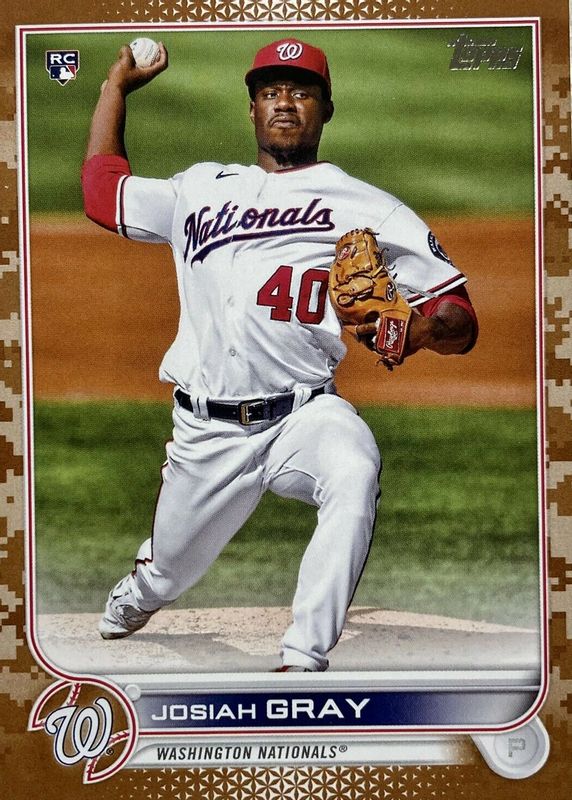 2022 Topps #43 Memorial Day Camo /25