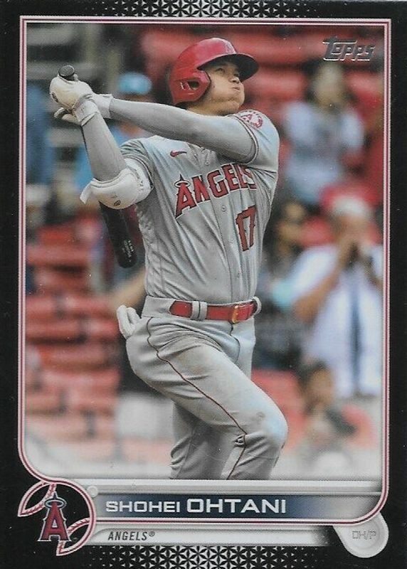 Shohei Ohtani 2022 Topps #1 Black /71 SGC 9.5