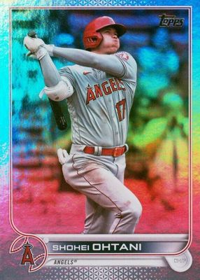 2022 Topps #1 Rainbow Foil