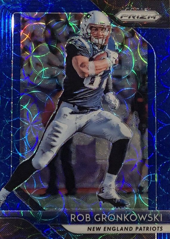 Rob Gronkowski 2018 Prizm #70 Blue Scope /99 PSA 10