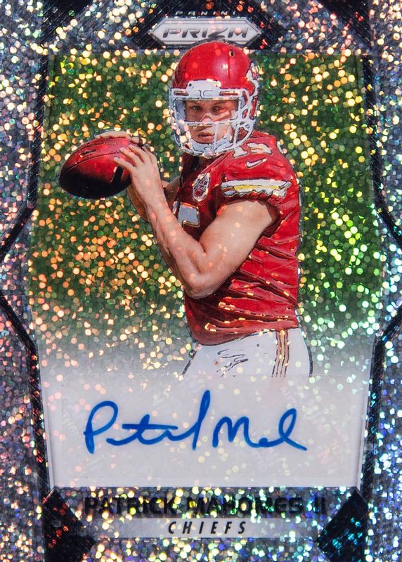 2017 National Silver Pack Patrick Mahomes II Rookie Card #5 - Possible Autograph/Relic - Panini
