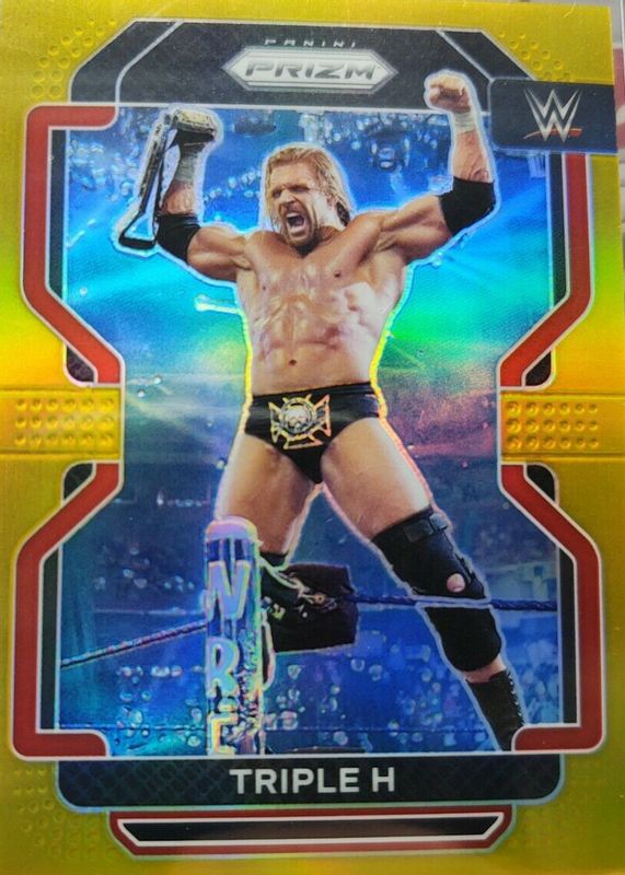 Triple H 2022 Prizm WWE #194 Gold /10 RAW