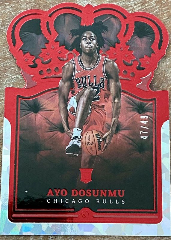 Ayo Dosunmu 2021 Crown Royale #85 Red Crystal /49 Rookie SGC 10