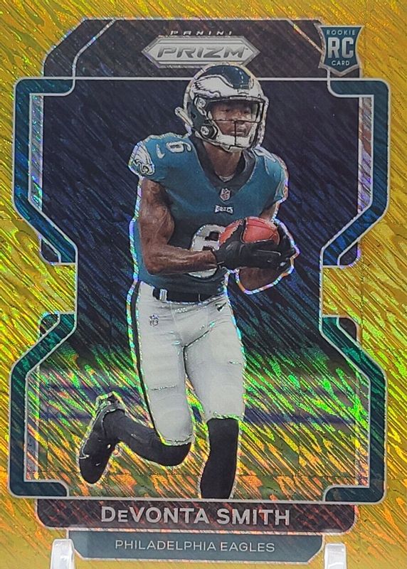 DeVonta Smith 2021 Prizm #335 FOTL Gold Shimmer /10 Rookie PSA 10