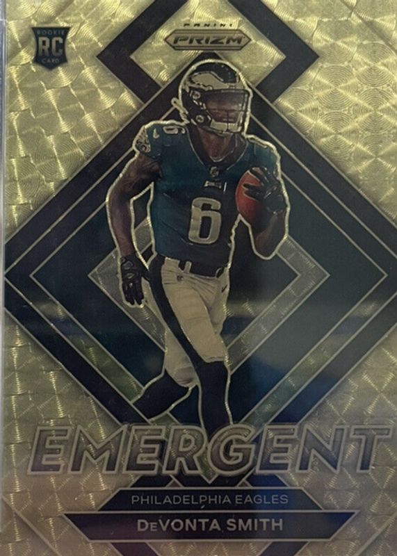 DeVonta Smith 2021 Prizm #E-5 Emergent - Gold Vinyl /5 Rookie BGS 9