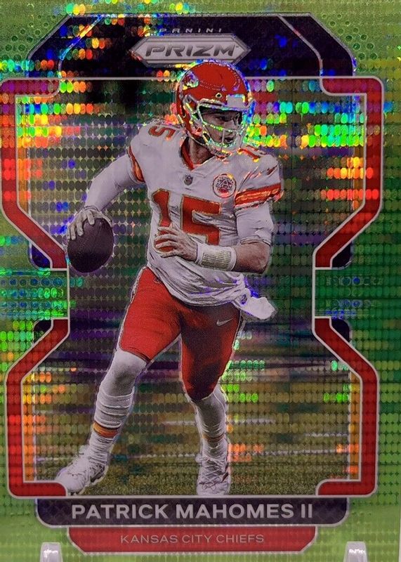 Patrick Mahomes II 2021 Prizm #190 Neon Green Pulsar PSA 10