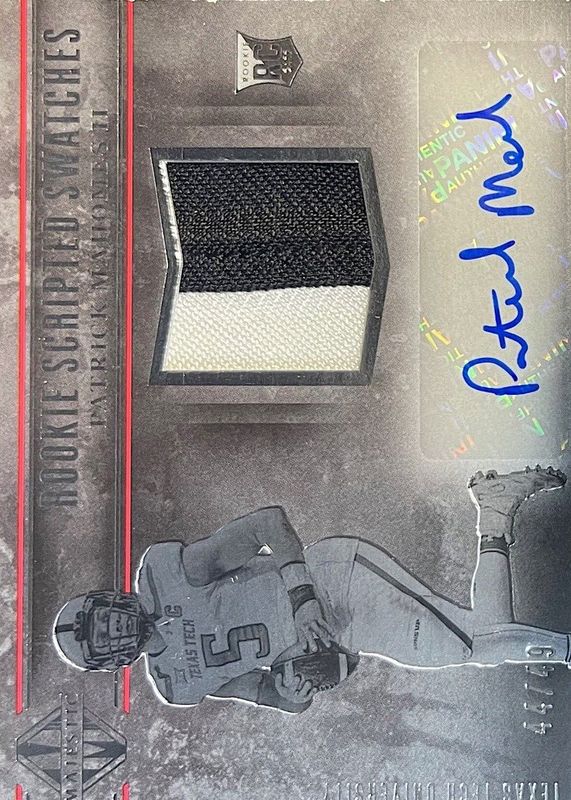 Patrick Mahomes II 2017 Majestic #104 Rookie Scripted Swatches (/49) RAW