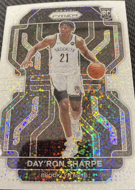 Day'Ron Sharpe 2021 Prizm #281 White Sparkle /(SSP) Rookie PSA 9