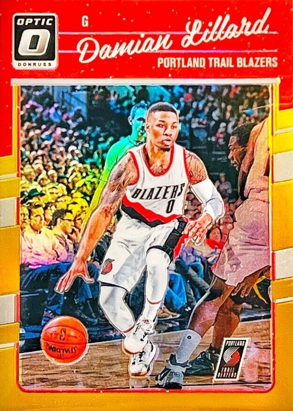 Damian Lillard 2016 Optic #131 Gold /10 BGS 9.5