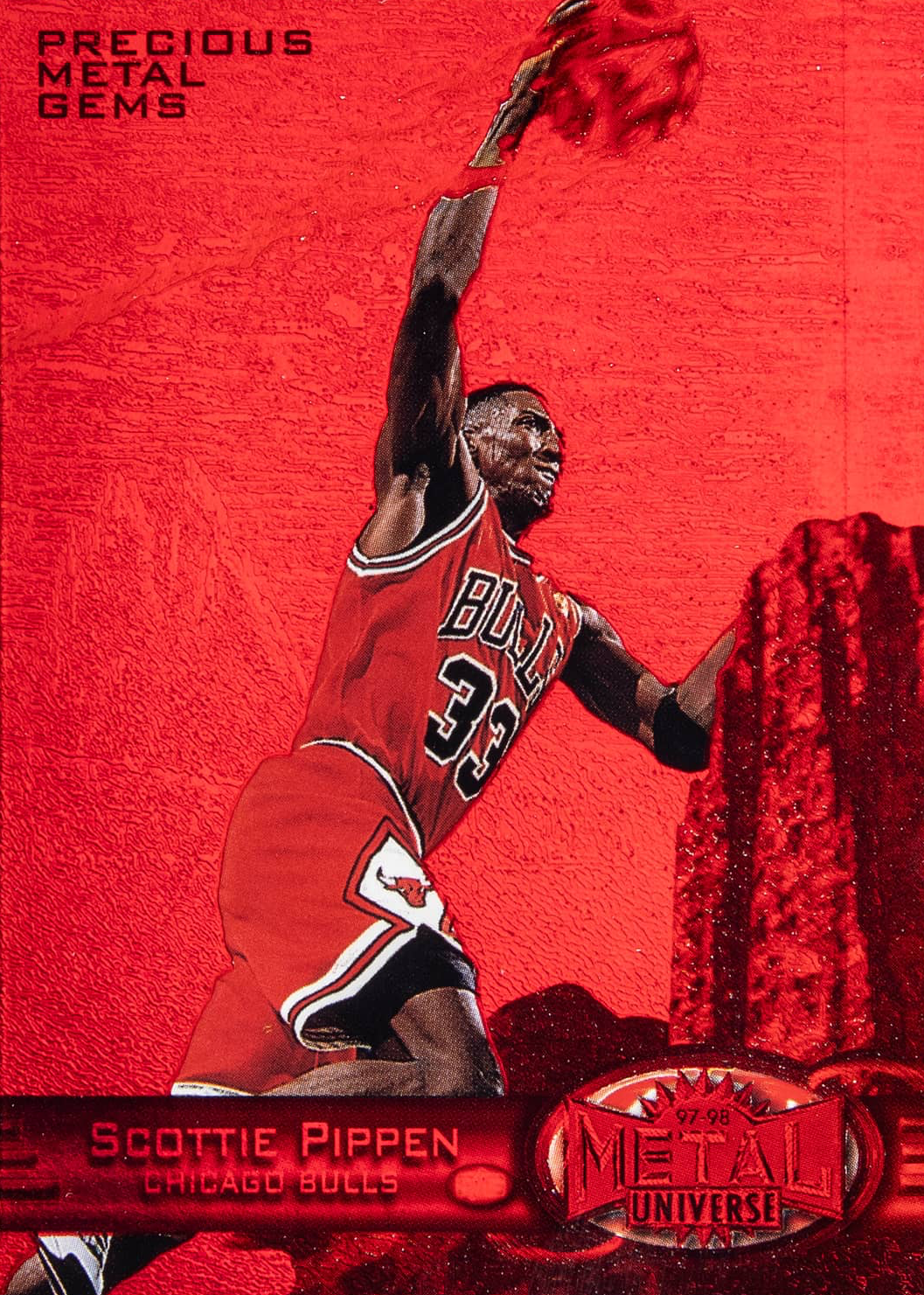 Scottie Pippen 1997 Metal Universe #83 Precious Metal Gems Red /90