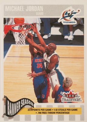 2002 Fleer Tradition #270 Banner Season - Crystal /199