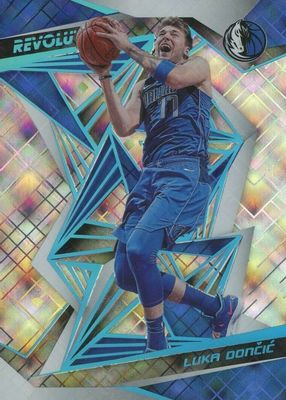 2019 Revolution #73 Cosmic /100