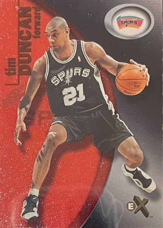 Tim Duncan 2000 Fleer E-X #79 Essential Credentials /201