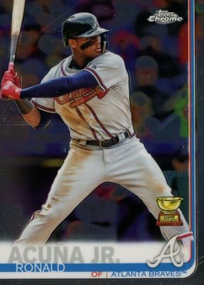 2019 Topps Chrome #117 Base (Batting)