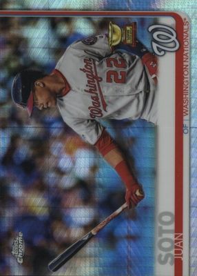 2019 Topps Chrome #155 Prism Refractor (Bat in One Hand)