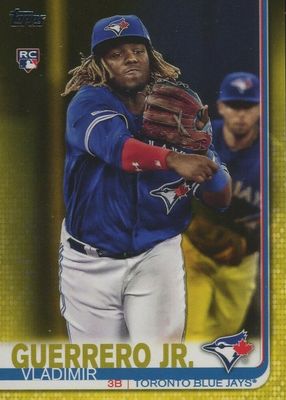 2019 Topps Update #US1 Yellow (Throwing)