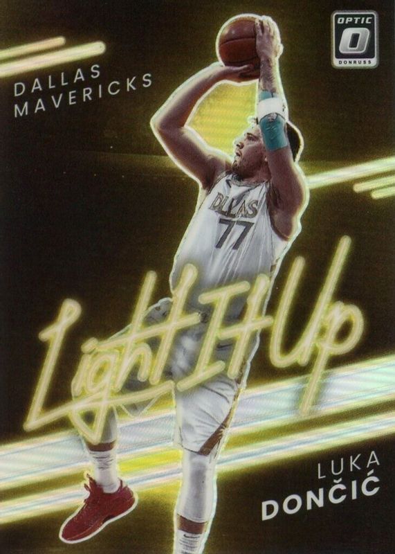 Luka Doncic 2021 Optic #10 Light It Up - Holo SGC 9