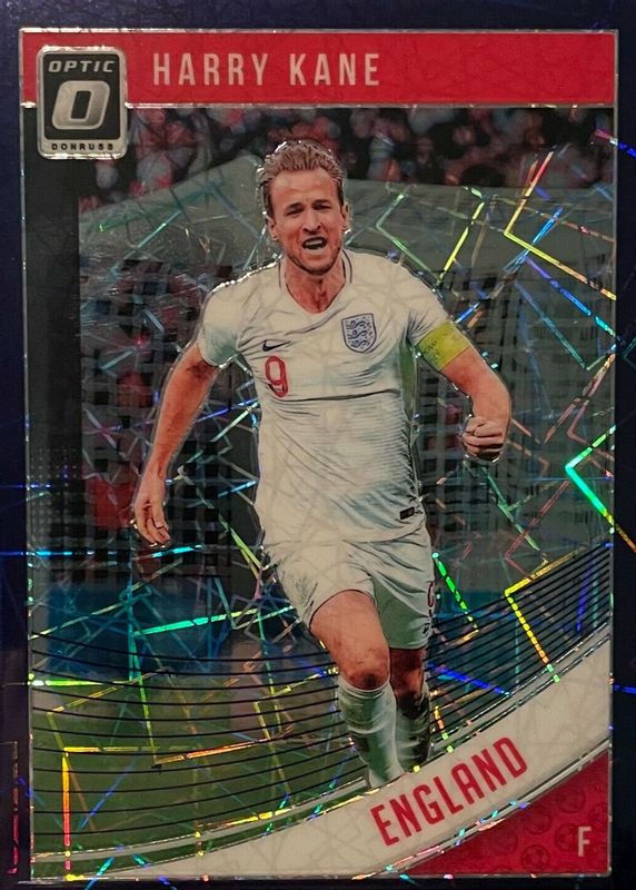 Harry Kane 2018 Donruss #123 Optic - Purple Velocity /125 PSA 10