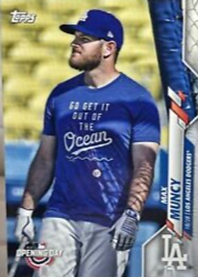 2020 Topps Opening Day #107 SP Variation (Wearing T-Shirt)