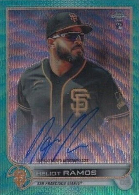 Heliot Ramos 2022 Topps Chrome #RA-HR Rookie Auto - Aqua Wave Refractor /199 SGC 10