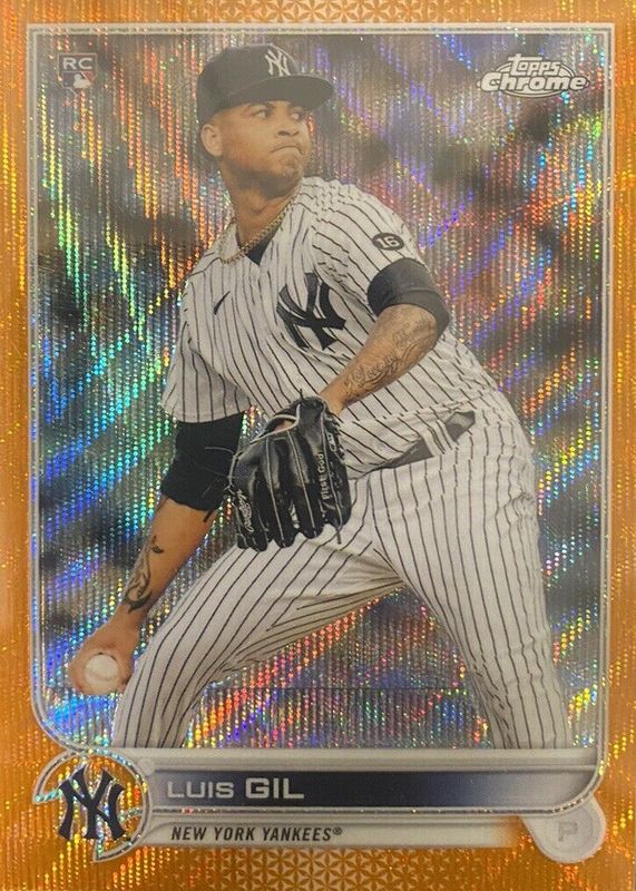 Luis Gil 2022 Topps Chrome #202 Orange Wave Refractor /25 Rookie RAW