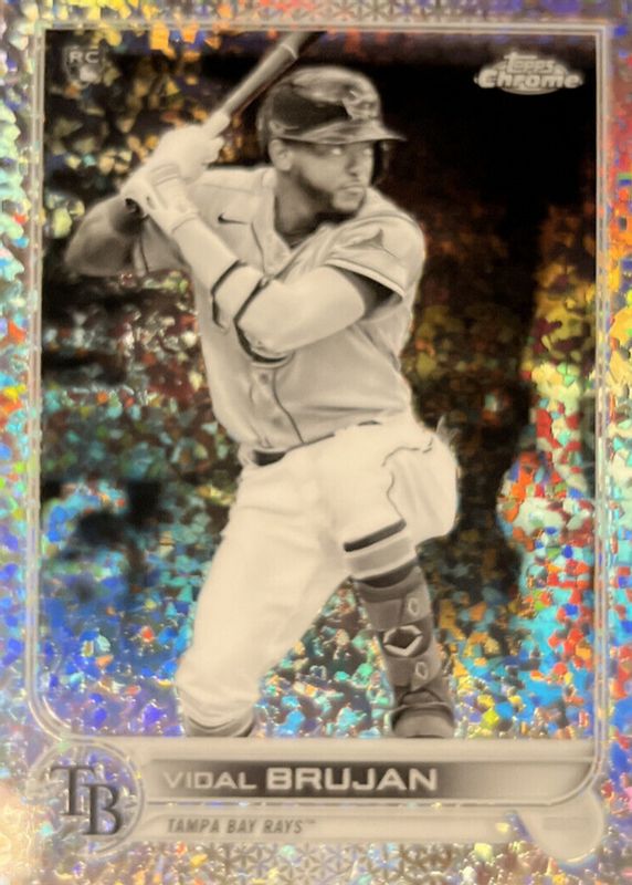 2022 Topps Chrome #134 Black & White Mini-Diamond Refractor