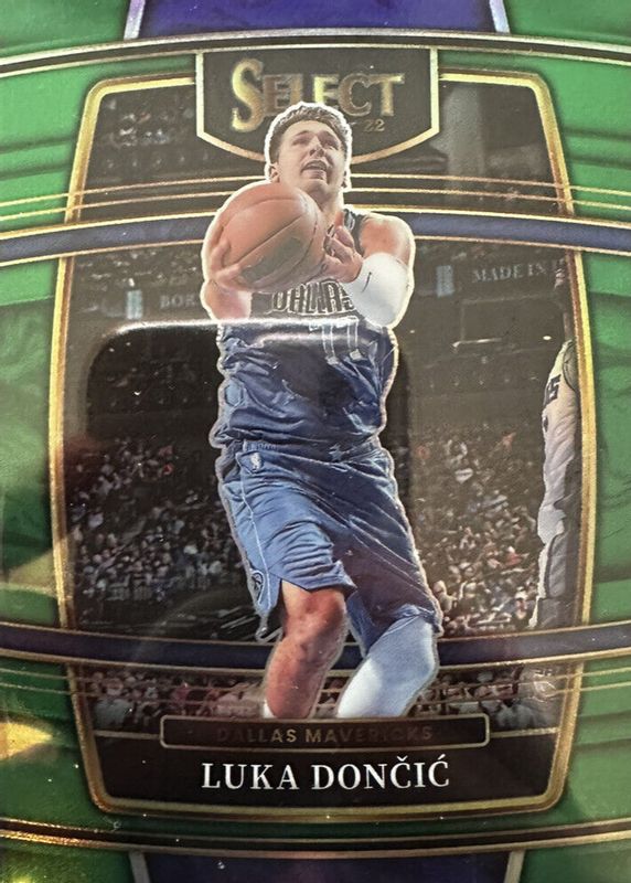 Luka Doncic 2021 Select #12 Concourse Green /5 PSA 10