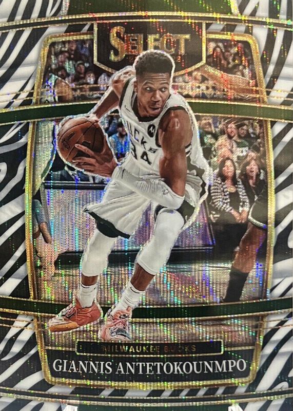 Giannis Antetokounmpo 2021 Select #35 Concourse Zebra /(SSP) PSA 9