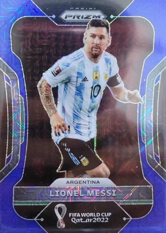 Lionel Messi 2022 Prizm World Cup #7 Blue Mojo /75 SGC 9