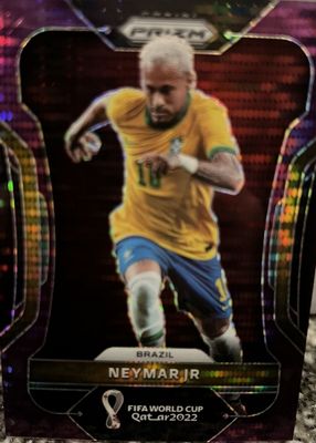 Neymar Jr. 2021 Donruss #10 Kaboom! /(SSP) Price Guide