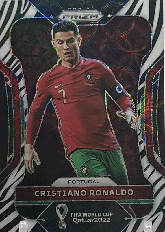 Cristiano Ronaldo 2022 Prizm World Cup #175 Choice Zebra /(SSP) PSA 8