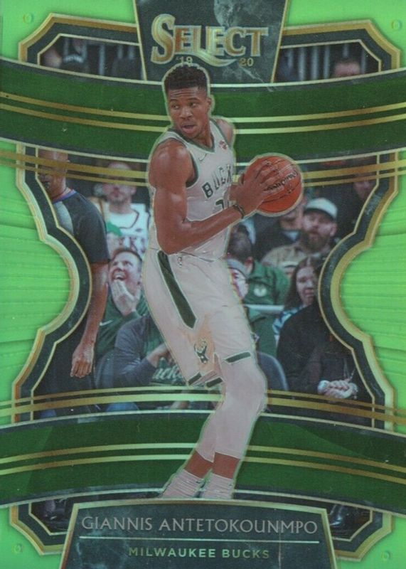 Giannis Antetokounmpo 2019 Select #22 Concourse Neon Green /75 PSA 10