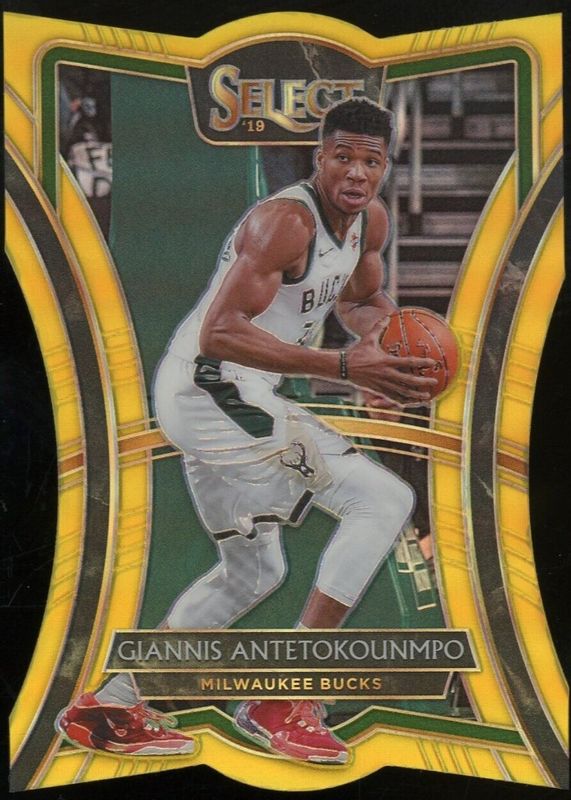 Giannis Antetokounmpo 2019 Select #148 Premier Level Gold Die-Cut /10 RAW