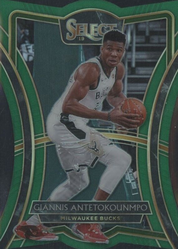 Giannis Antetokounmpo 2019 Select #148 Premier Level Green Die-Cut /5 BGS 9