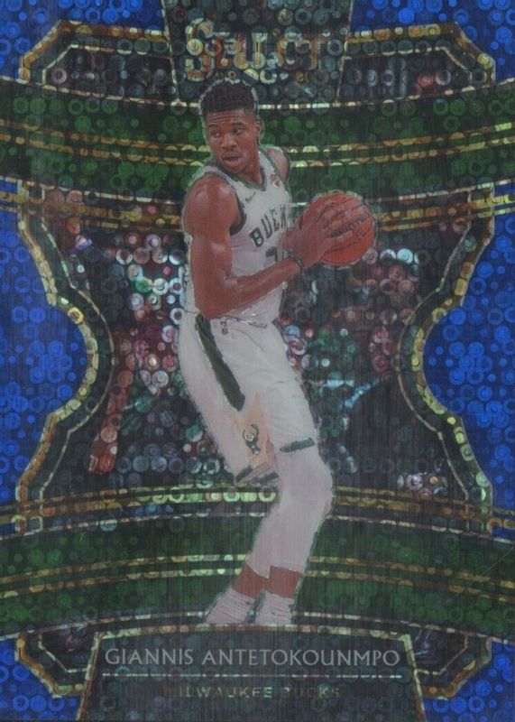 Giannis Antetokounmpo 2019 Select #22 Concourse Blue Disco /25 BGS 9