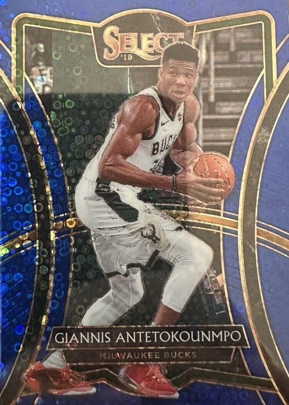 Giannis Antetokounmpo 2019 Select #148 Premier Level Blue Disco /25 RAW