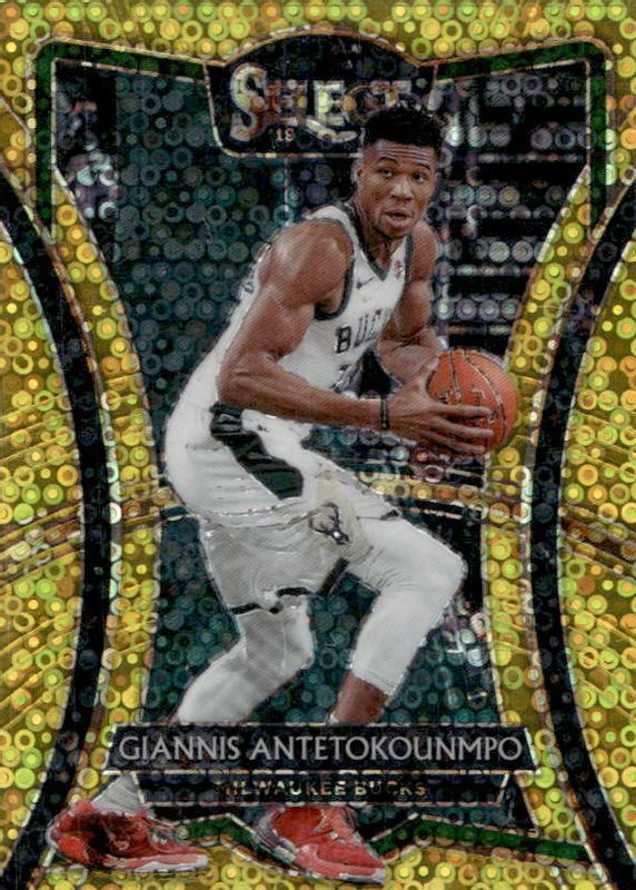 Giannis Antetokounmpo 2019 Select #148 Premier Level Gold Disco /10 BGS 9