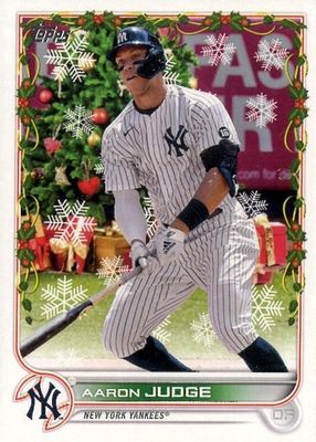 2022 Topps Holiday #HW1 SSSP Variation (Christmas Tree in Background)