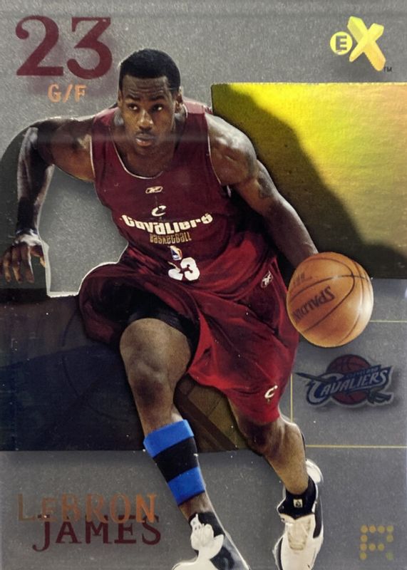 LeBron James 2003 Fleer E-X #102 Base Rookie BGS 10 PRISTINE