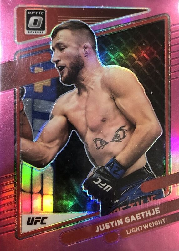 Justin Gaethje 2022 Optic UFC #98 Pink /25 PSA 10