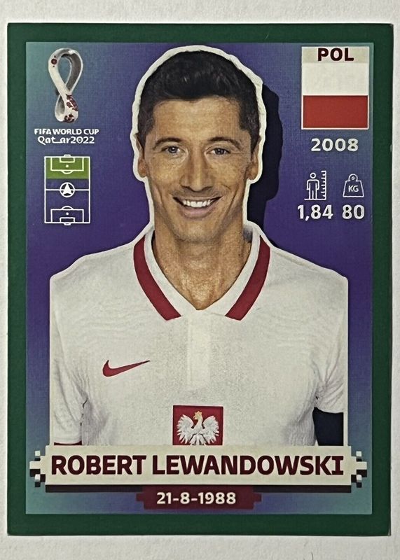 Robert Lewandowski 2022 Panini World Cup Stickers #POL17 Green (1:1,445) SGC 9.5