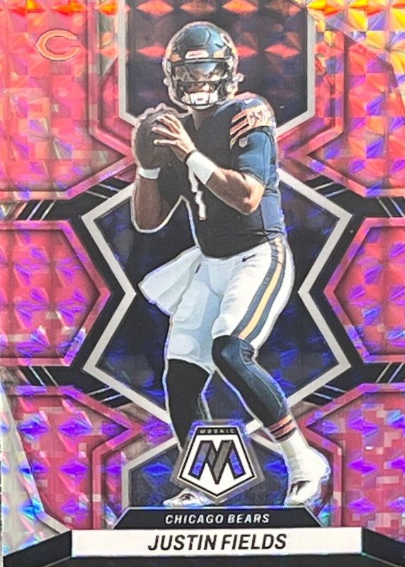 Justin Fields 2022 Mosaic #33 Pink Camo RAW